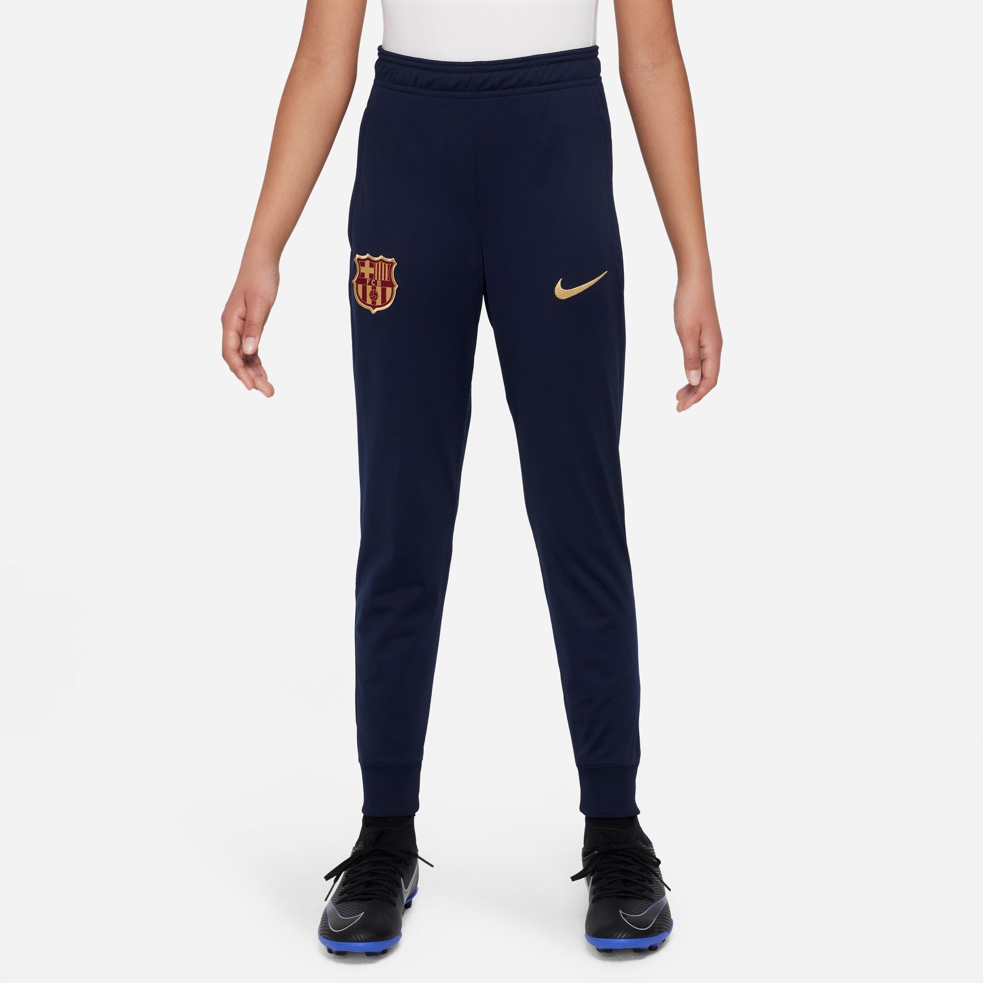 FC Barcelona trainingspak voor kinderen, maat 116, seizoen 2024/2025, zwart, voetbalpak, officiële merchandise FC Barcelona trainingspak voor kinderen, maat 116, seizoen 2024/2025, zwart, voetbalpak, officiële merchandise
