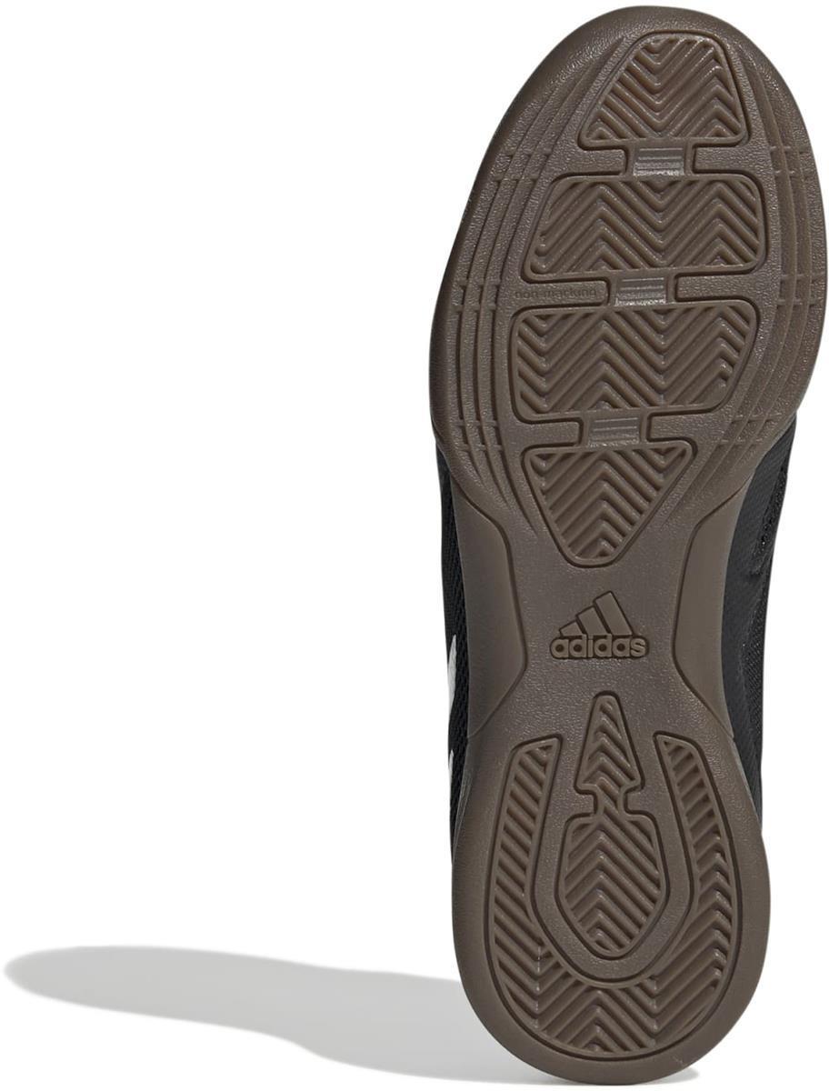 Predator Edge.4 In Sala J