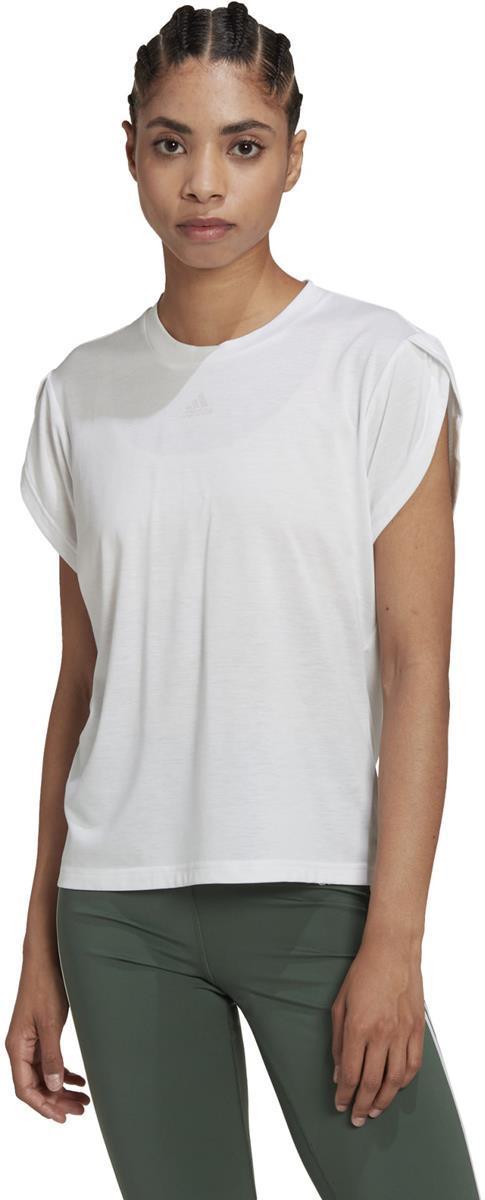AEROREADY Made for Training Floral shirt
