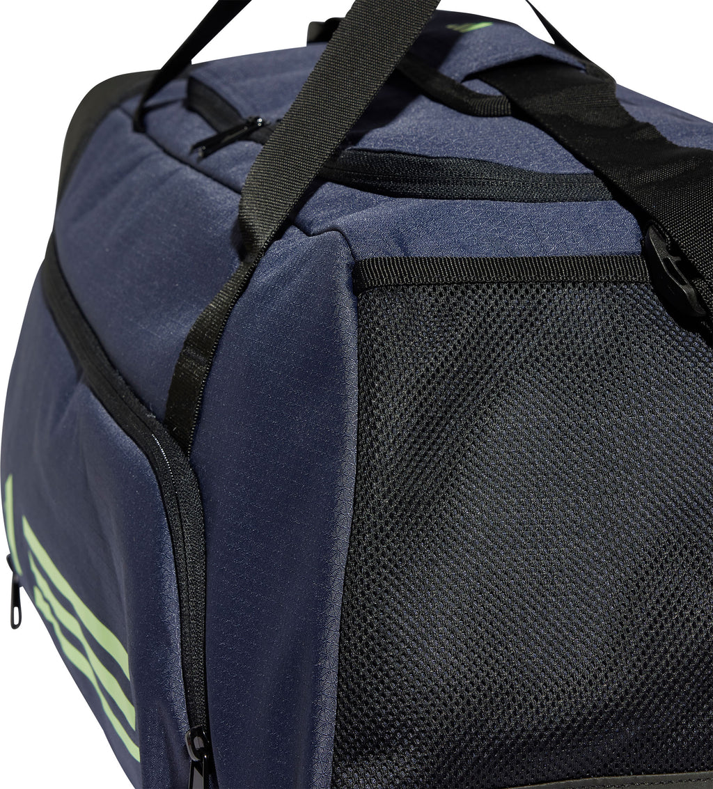 Essentials 3-Stripes duffeltas