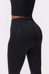 Seamless Contour Scrunch Leggings
