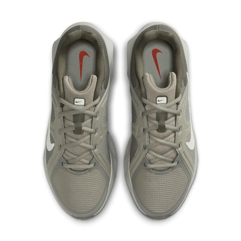 Metro Tek sneakers