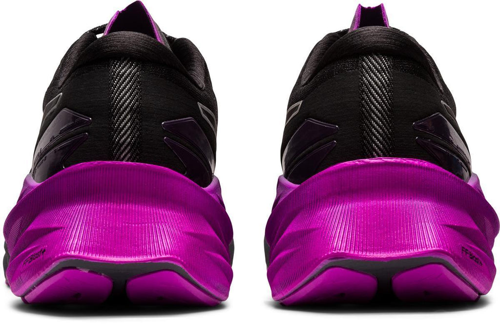 Novablast 3 Lite-Show hardloopschoenen