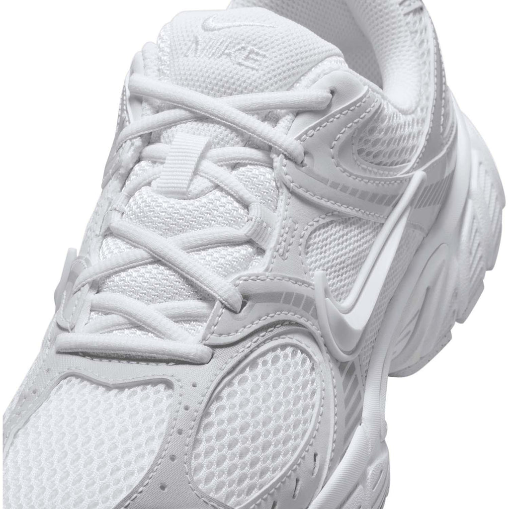 V5 RNR sneakers