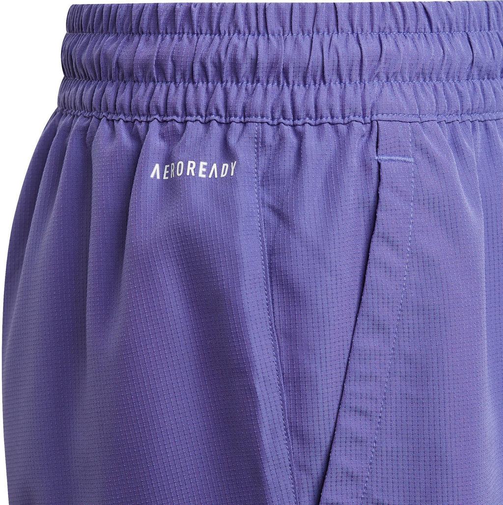 B Club Short