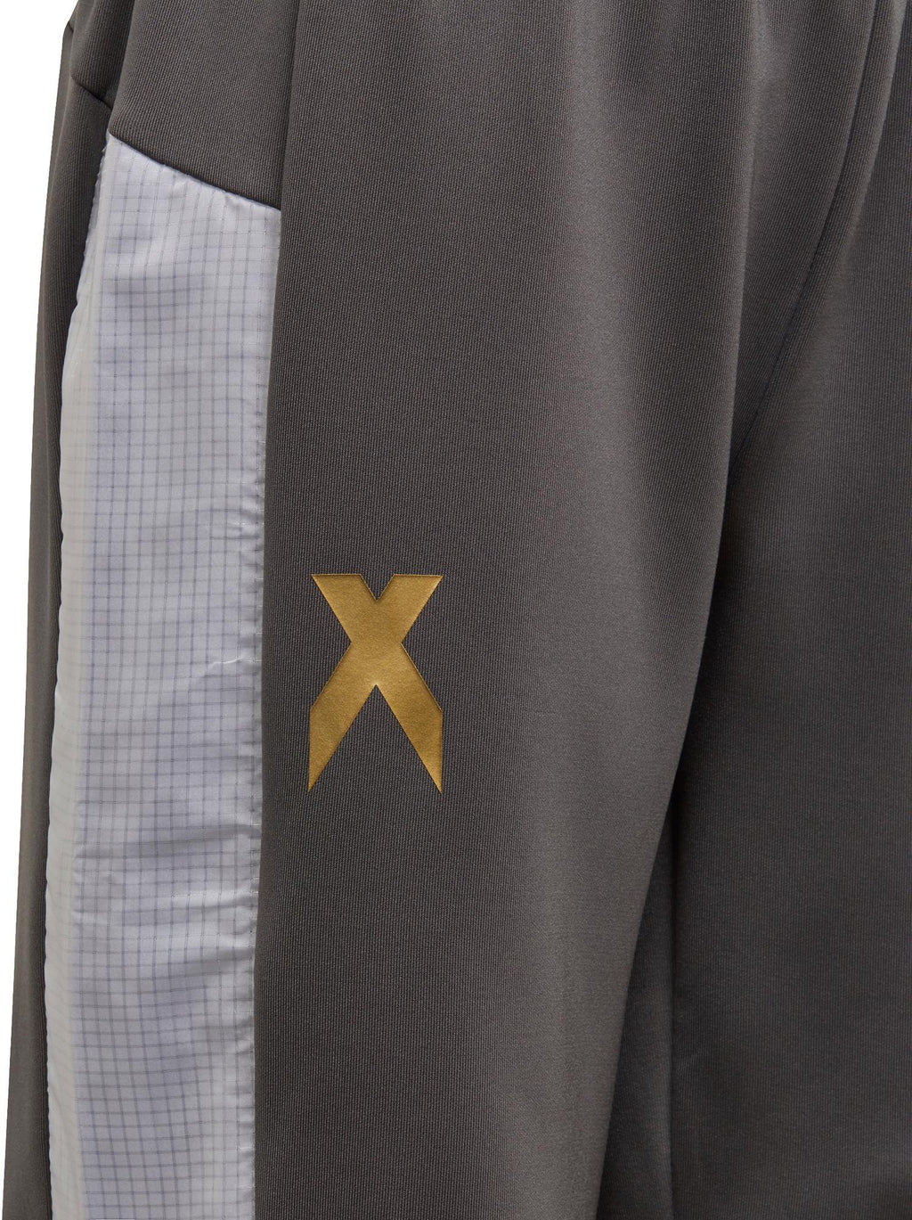 B A.r. X Short