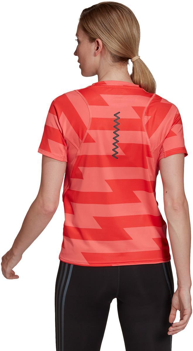 RN FAST AOP TEE. Laufshirt