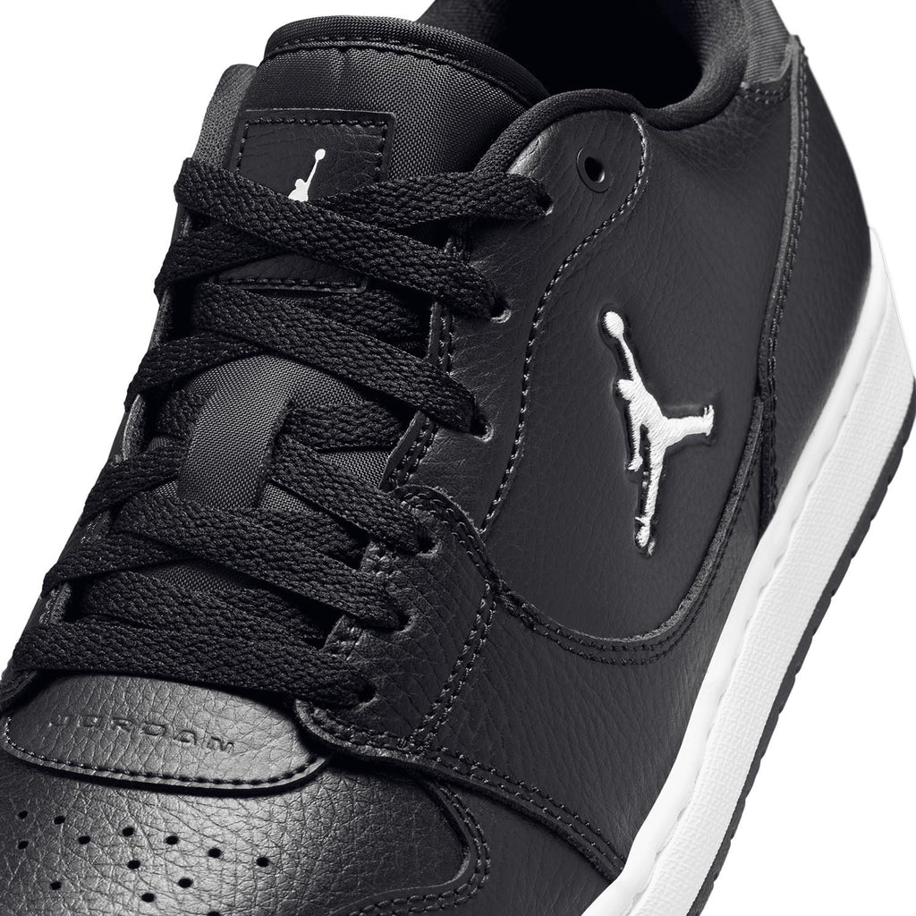Jordan Court Connect Low Sneakers