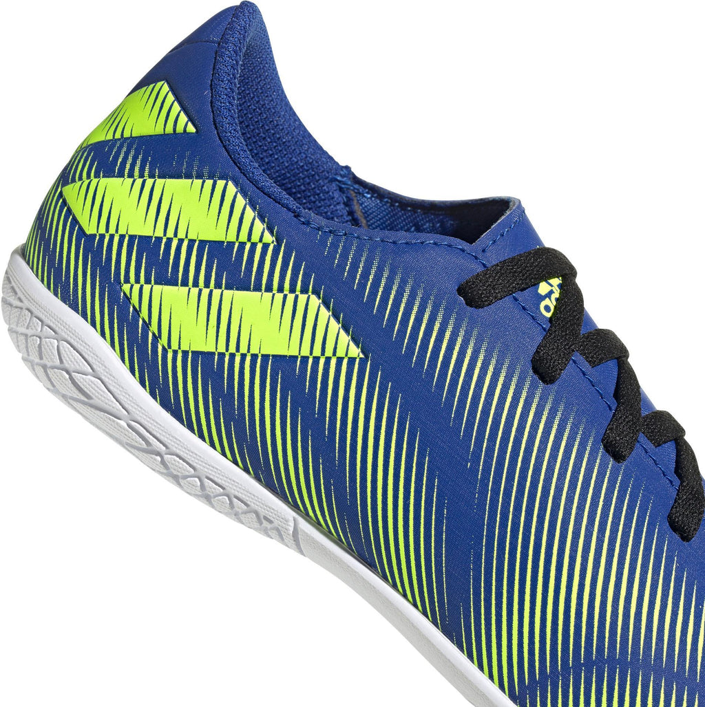 Nemeziz .4 In J