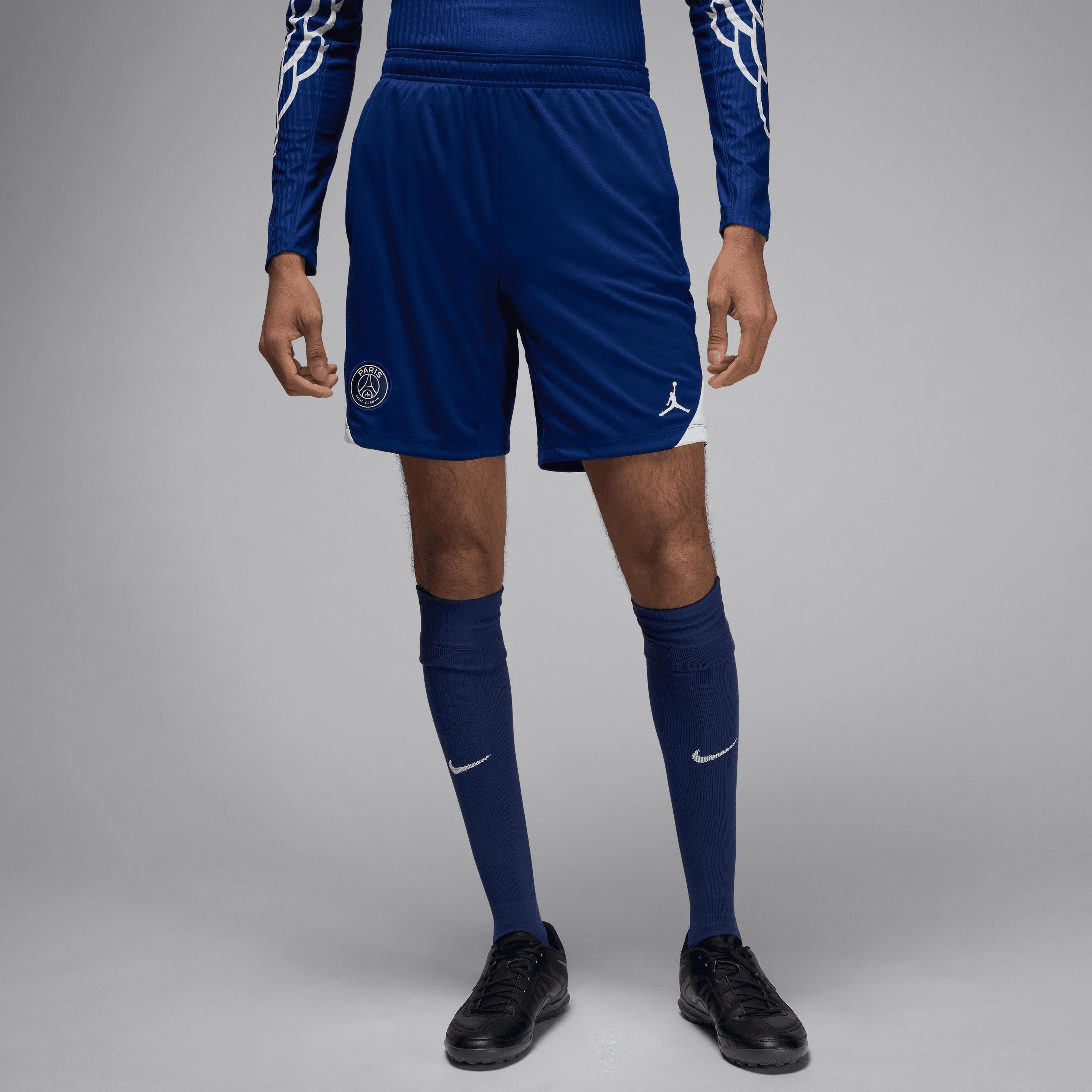 Paris Saint Germain 4th 2024/25 Strike short