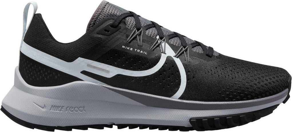 React Pegasus 4 trailrunschoenen