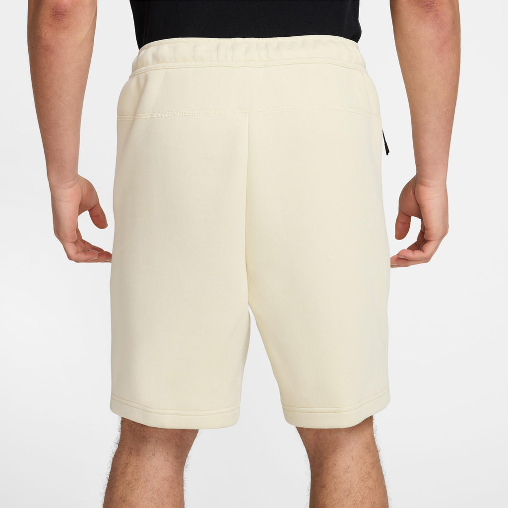 M Nk Tch Flc Short Shorts