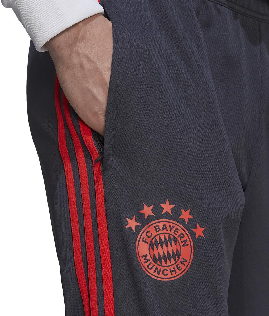 FCB TK SUIT