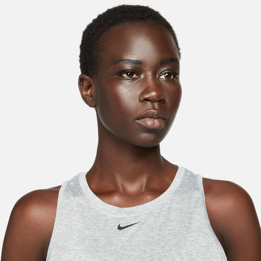 Dri-FIT One top
