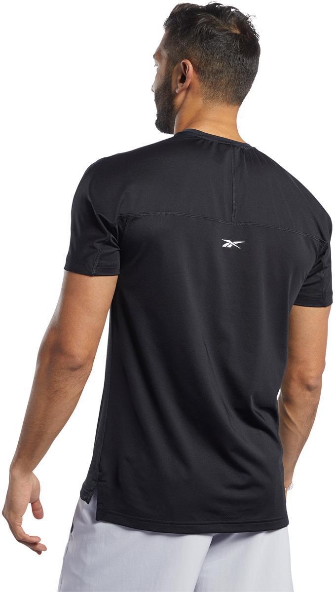 ts ac graphic move tee q2