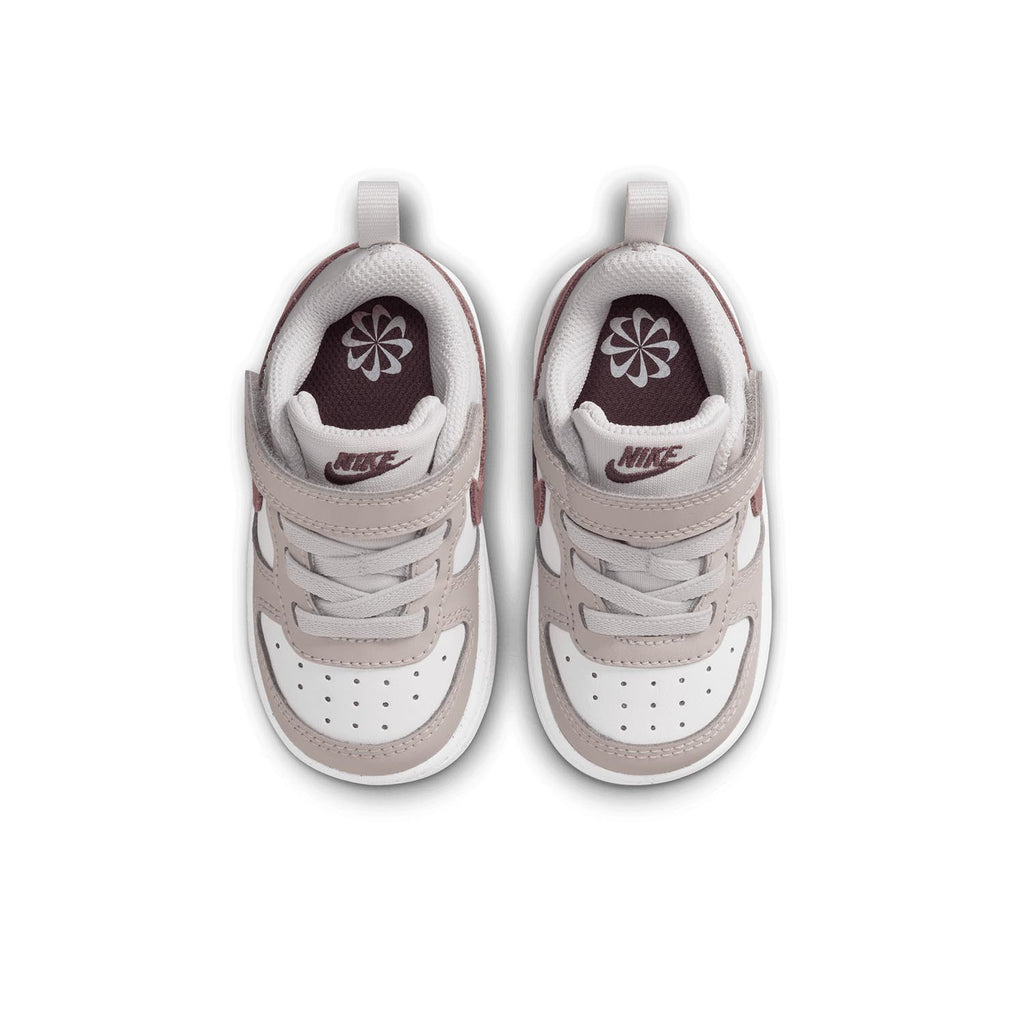 Court Borough Low Essential+  Sneakers
