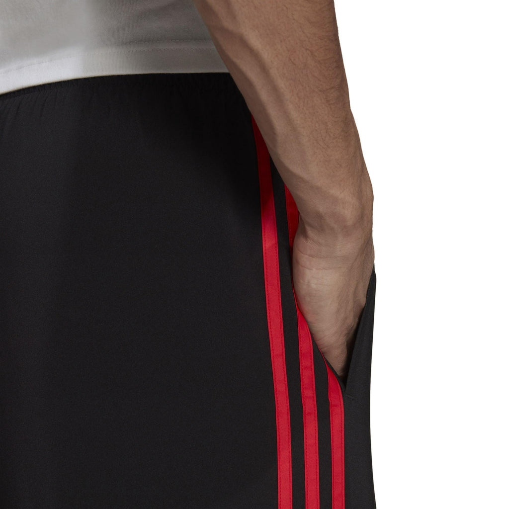 AEROREADY Essentials Chelsea 3-Stripes Short