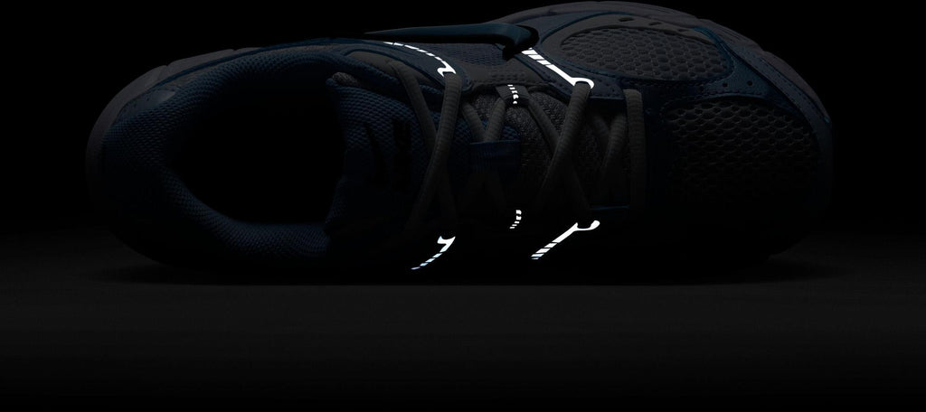 V5 RNR sneakers