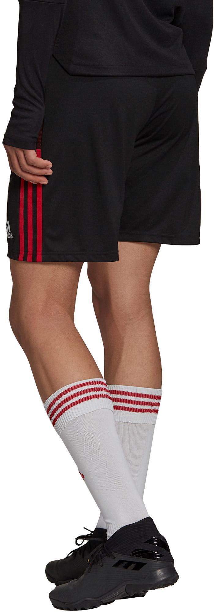 Manchester United trainingsshort 21/22