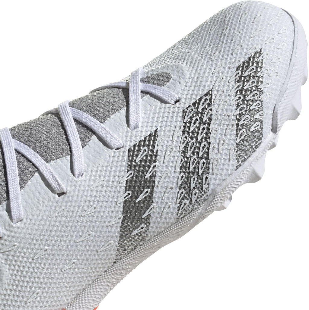 Predator Freak .3 TF. Turfschuh UK-Gr.