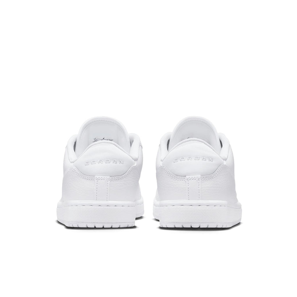 Jordan Court Connect Low Sneakers