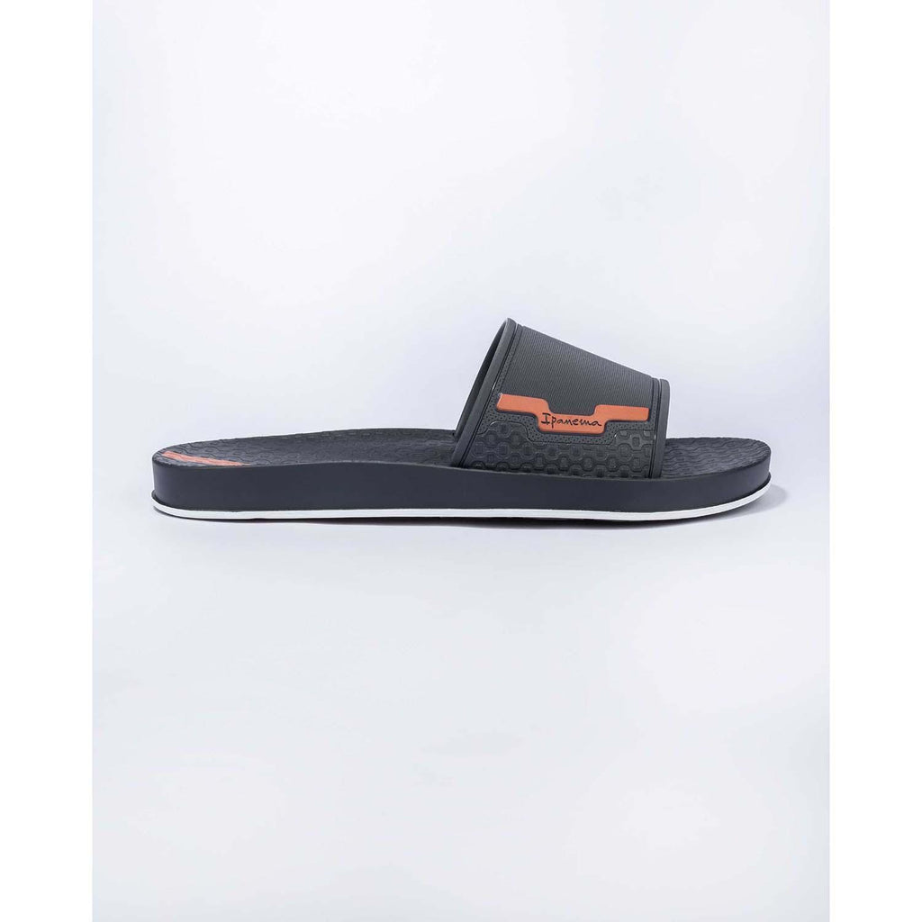 Sporty slippers
