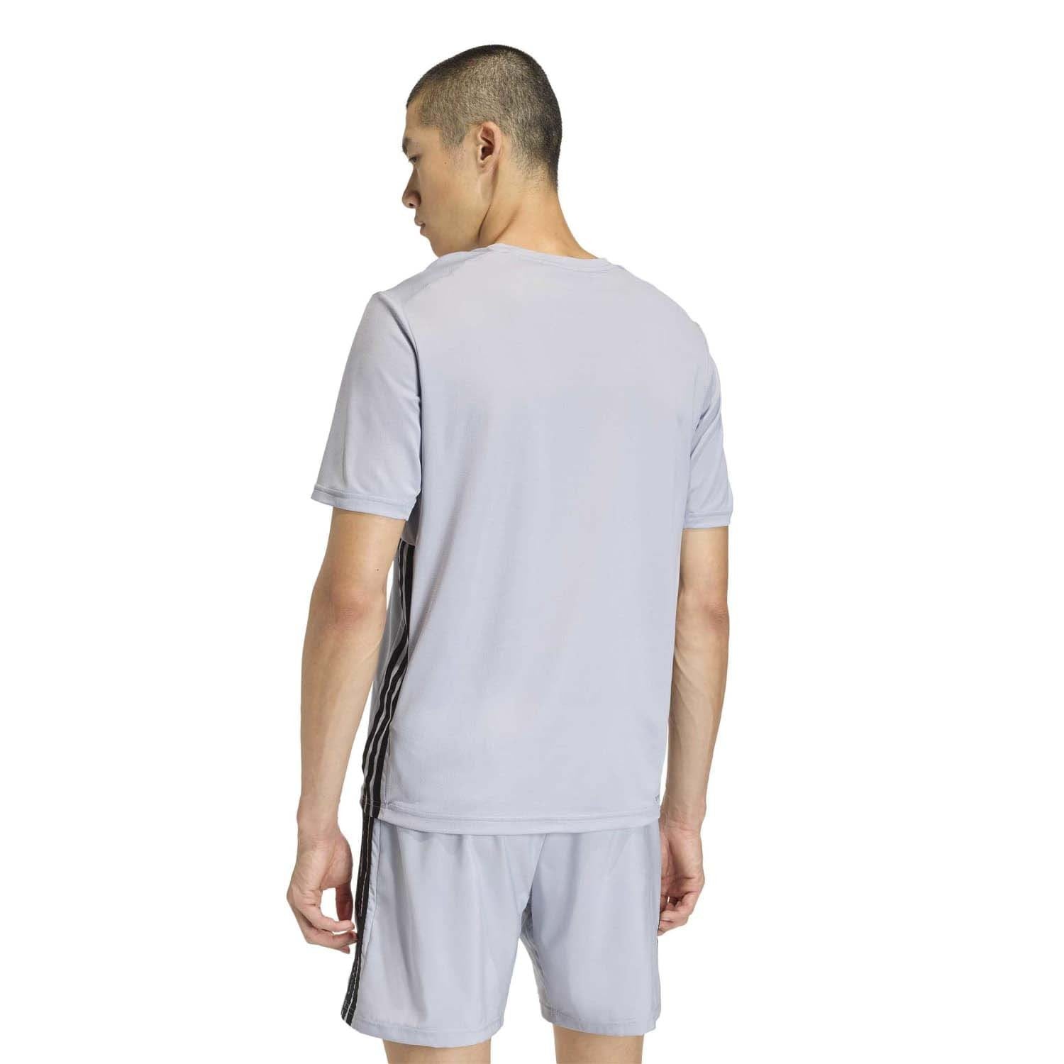 We Basic T-shirt training