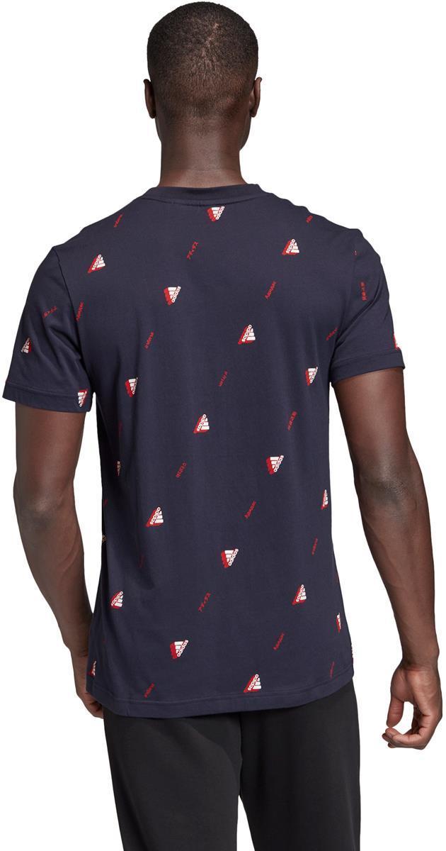 Must Haves Graphic T-shirt