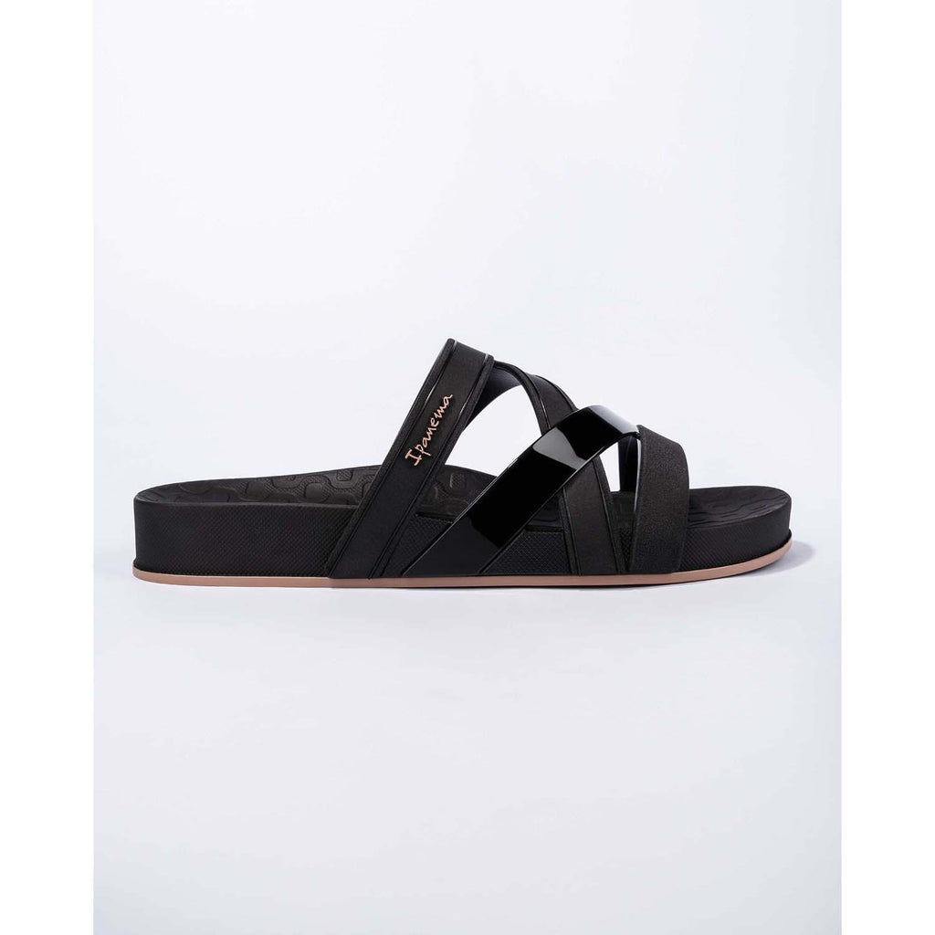 Chic Cross slippers