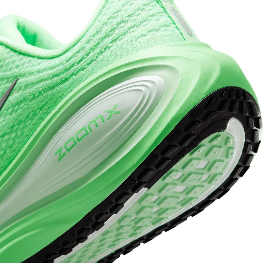 vomero plus hardloopschoenen