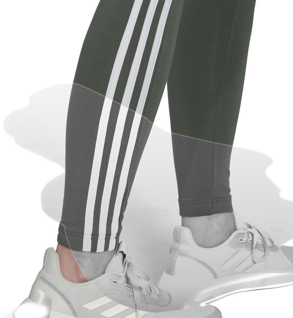 W 3s Leg