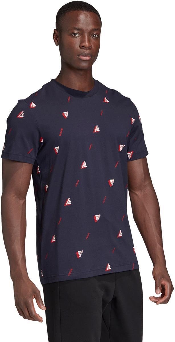 Must Haves Graphic T-shirt