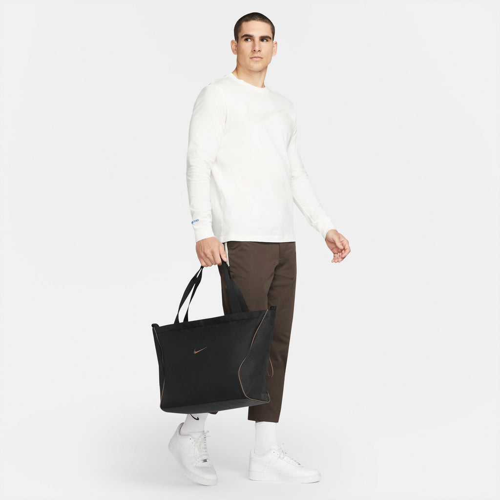 Sportswear Essentials totebag