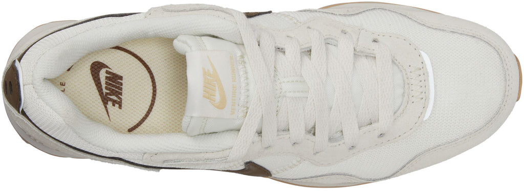 Venture Runner sneakers