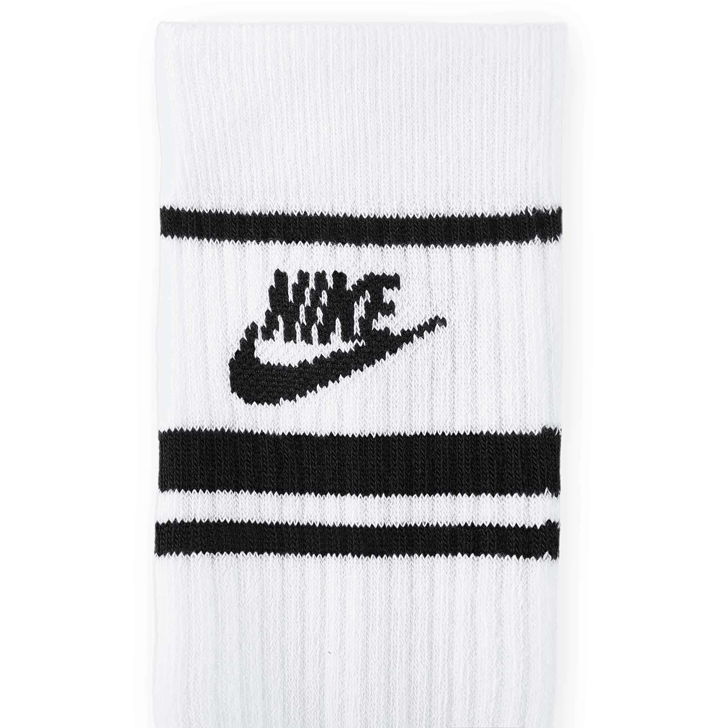 sportswear everyday essential