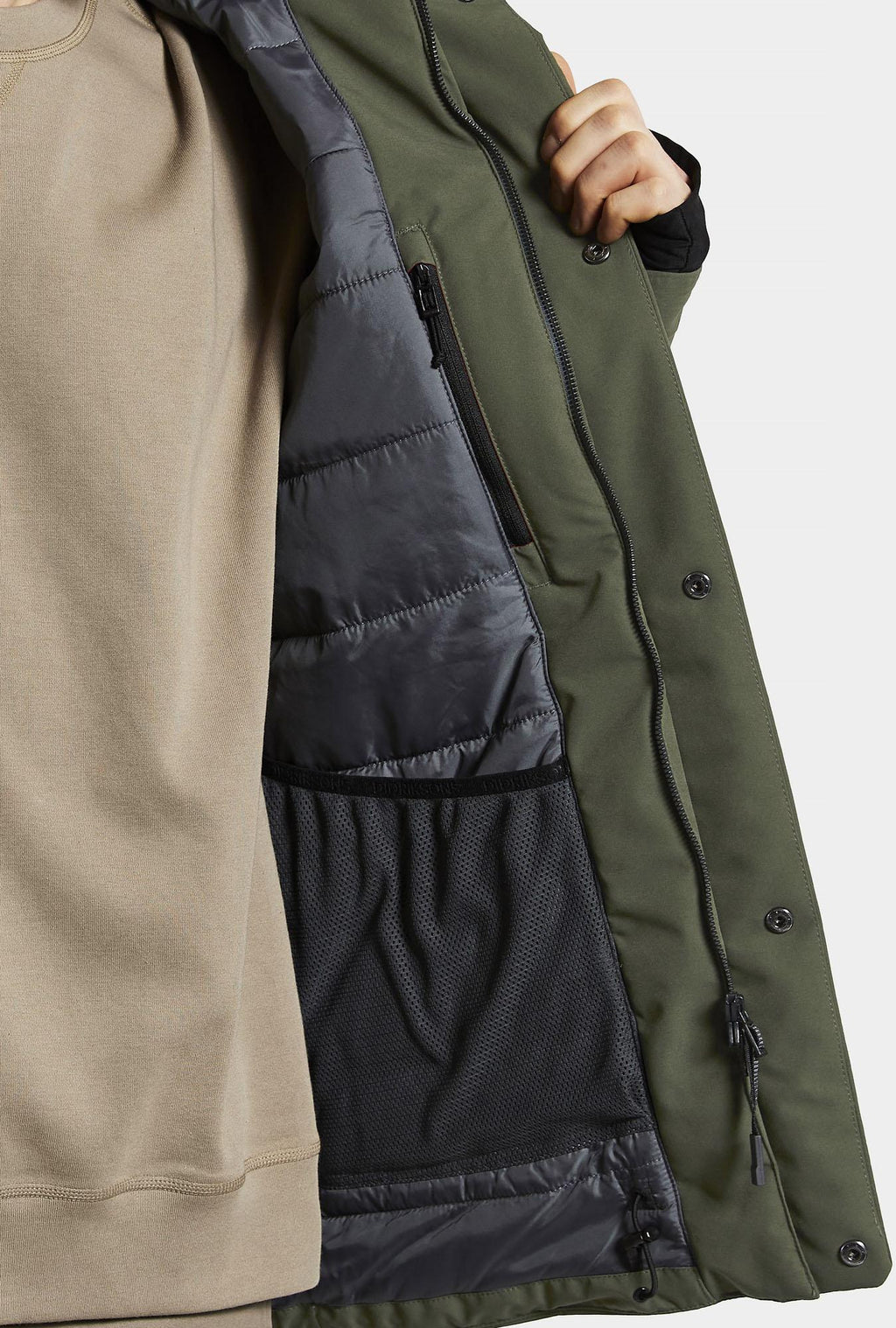 Sebastian Usx Jkt 2