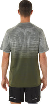Seamless t-shirt