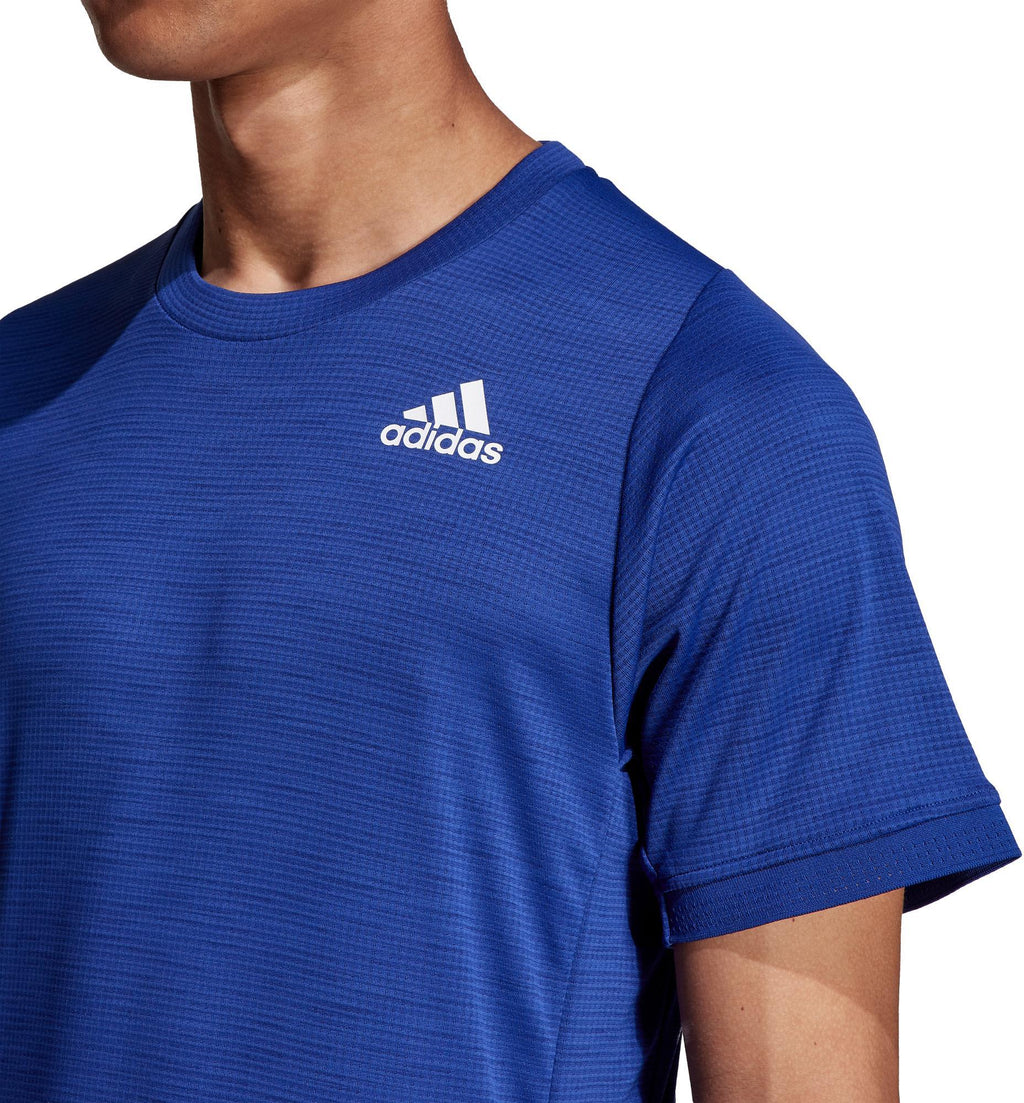 T FREELIFT TEE. Tennisshirt