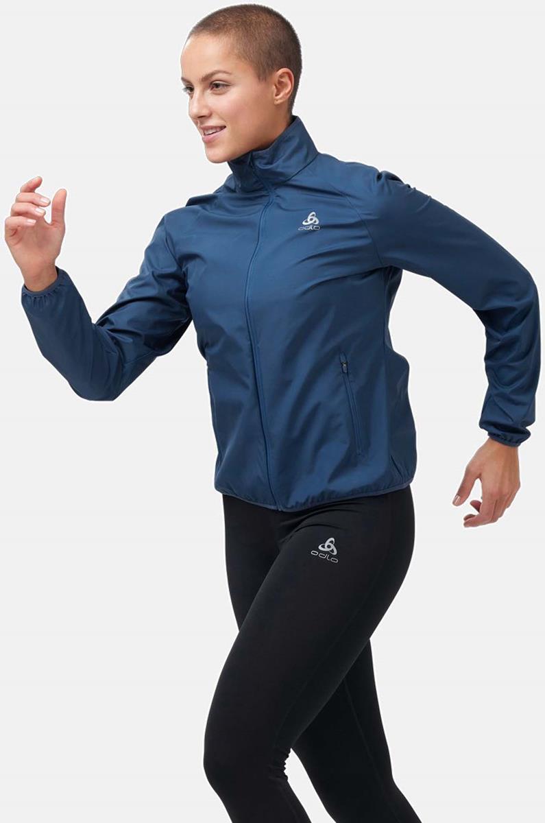 Jacket Essential Light
