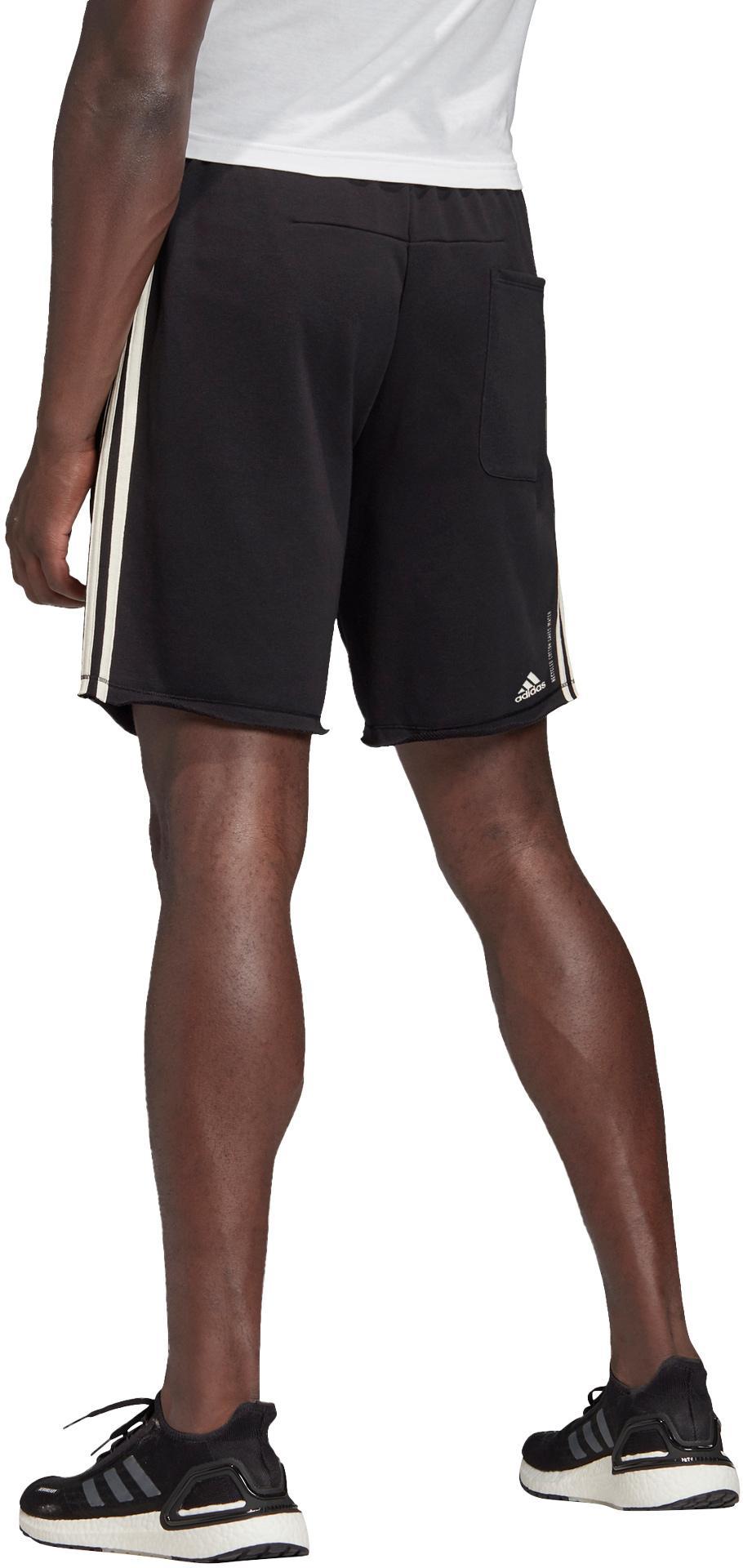 Must Haves short