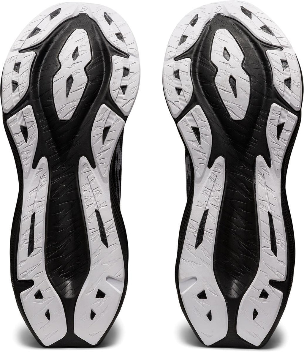 Novablast 3 hardloopschoenen
