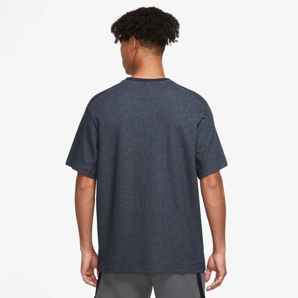 Dri-FIT Primary t-shirt