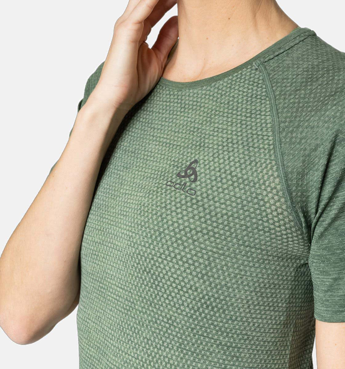 Essential Seamless Crew Neck t-shirt