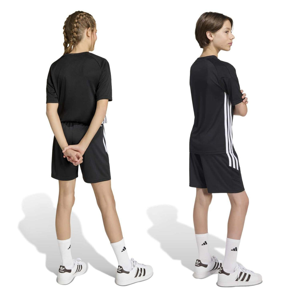 Tiro Essential voetbal training korte broek