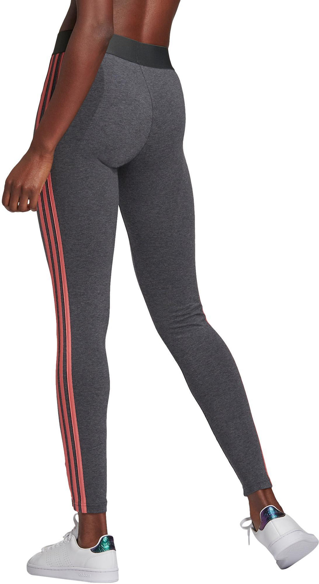 W 3s Leg