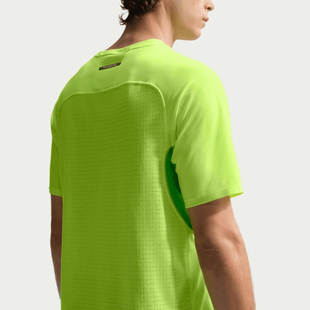 Acg 'solar Chase'  Dri-fit shirt