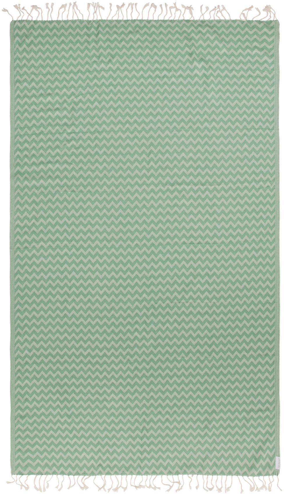 Nelly Towel