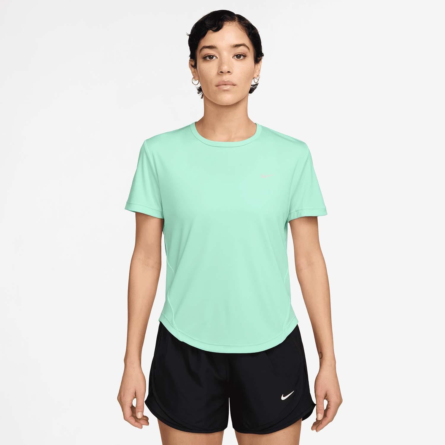 nike tempo women's dri-fit short-sl