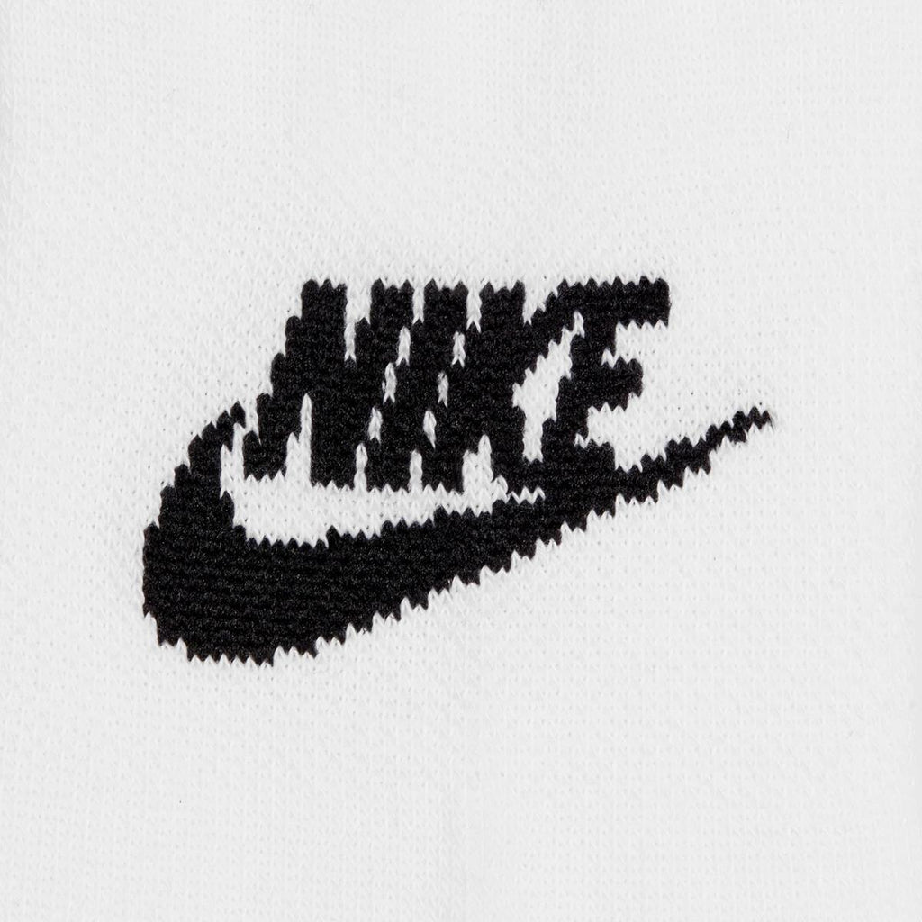 sportswear everyday essential