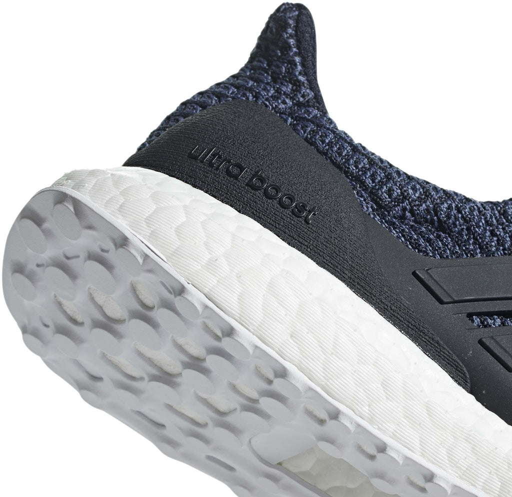 ULTRABOOST W